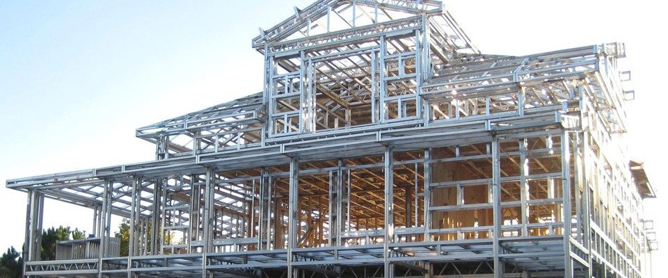 Custom Aluminum Frames: Unique Shapes for Creative Designs