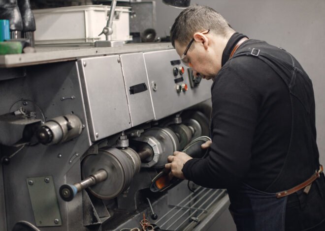 Large Part Injection Molding: How a Large Tonnage Contract Molder Manufacturer Delivers Precision at Scale